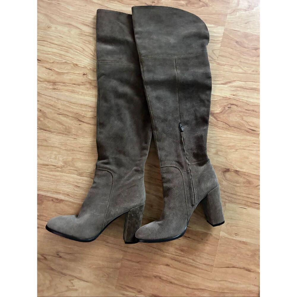Kenneth Cole knee height boots size 9 dark gray suede leather chunky 4 inch heel